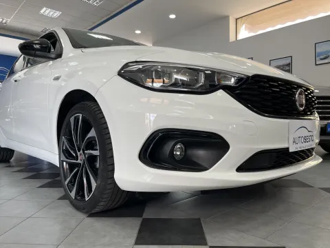 Fiat Tipo 5p 1.6 mjt S-Design s&s 120cv my20 - Immagine 11