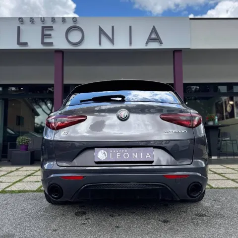 Alfa Romeo Stelvio 2.2 t Veloce Ti Q4 210cv auto - Immagine 5