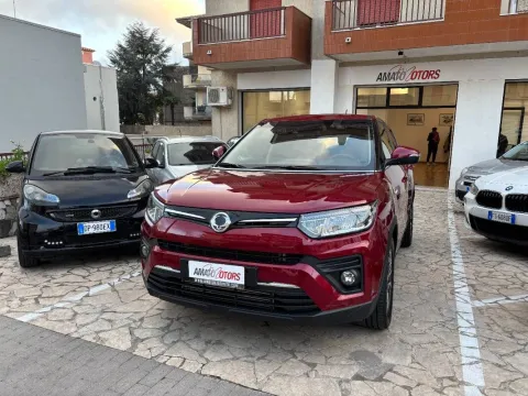 Ssangyong Tivoli 1.6 Exclusive awd - Immagine 1