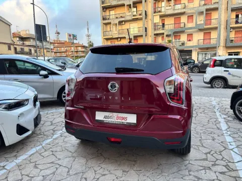 Ssangyong Tivoli 1.6 Exclusive awd - Immagine 4