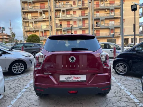 Ssangyong Tivoli 1.6 Exclusive awd - Immagine 5