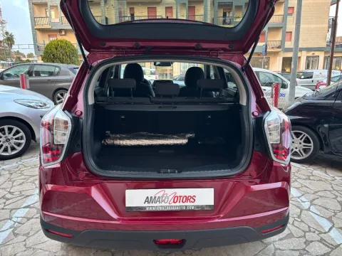 Ssangyong Tivoli 1.6 Exclusive awd - Immagine 15