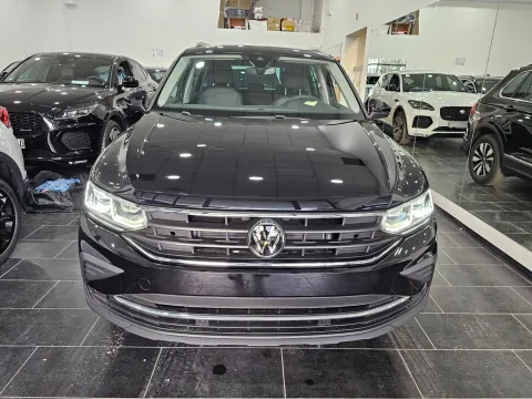 Volkswagen Tiguan 2.0 tdi Life 150cv dsg - Immagine 3