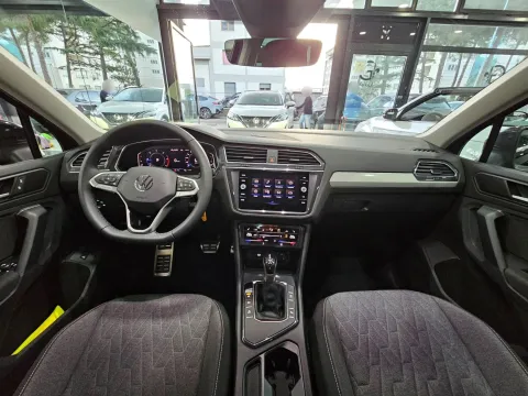 Volkswagen Tiguan 2.0 tdi Life 150cv dsg - Immagine 16