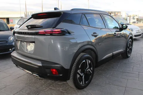 Peugeot 2008 1.2 puretech Allure s&s 130cv eat8 - Immagine 5