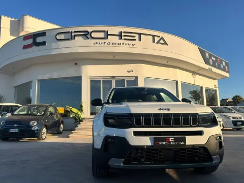 Jeep Avenger 1.2 turbo Summit fwd 100cv - Immagine 3
