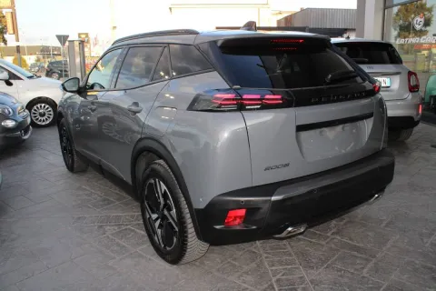 Peugeot 2008 1.2 puretech Allure s&s 130cv eat8 - Immagine 7