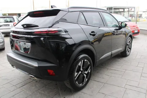 Peugeot 2008 1.2 puretech Allure s&s 130cv eat8 - Immagine 6