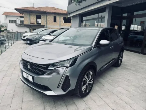 Peugeot 3008 1.5 bluehdi Allure s&s 130cv eat8 - Immagine 3