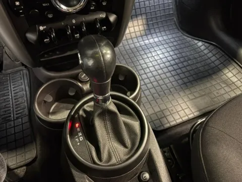 Toyota Rav4 2.0 d-4d 2wd 124cv mt - Immagine 22