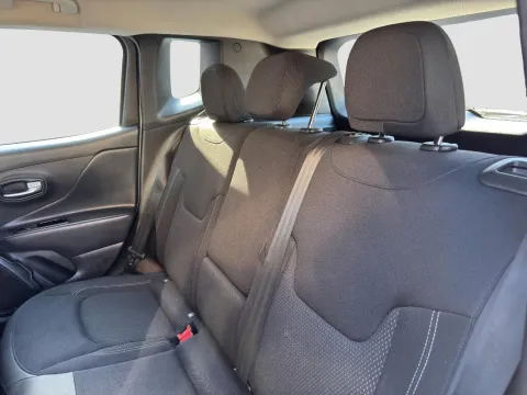 Jeep Renegade 1.3 t4 phev Limited 4xe at6 - Immagine 11