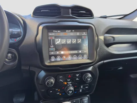Jeep Renegade 1.3 t4 phev Limited 4xe at6 - Immagine 17