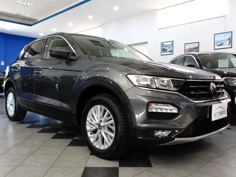 Volkswagen T-Roc 2.0 tdi Business 115cv - Immagine 3