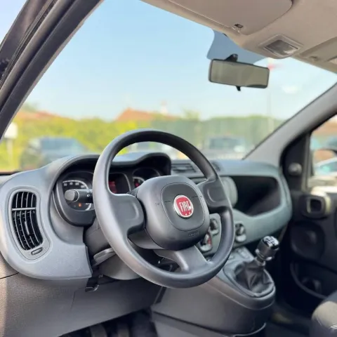 Fiat Panda 1.0 firefly hybrid s&s 70cv - Immagine 7