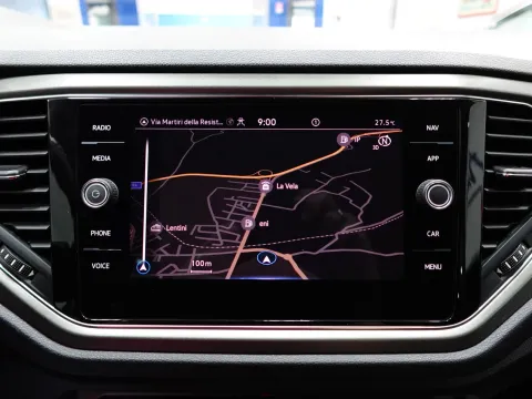 Volkswagen T-Roc 2.0 tdi Business 115cv - Immagine 22