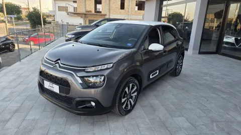 Citroen C3 1.2 puretech Max s&s 83cv - Immagine 3