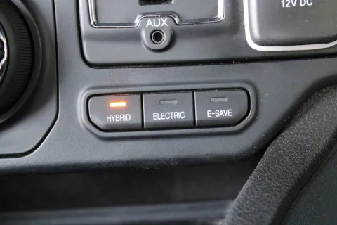 Jeep Renegade 1.3 t4 phev Limited 4xe at6 - Immagine 18