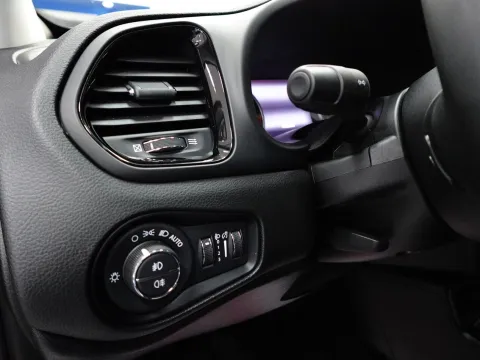Jeep Renegade 1.6 mjt Limited 2wd 130cv - Immagine 23