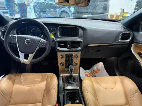Volvo V40 Cross Country 2.0 t4 Summum awd geartronic - Immagine 8