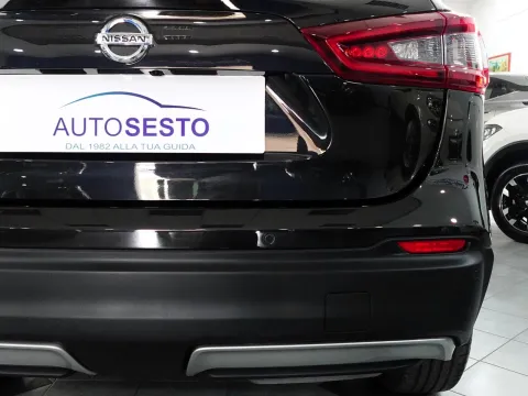 Nissan Qashqai 1.5 dci N-Connecta 115cv - Immagine 8