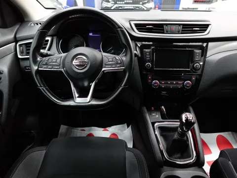 Nissan Qashqai 1.5 dci N-Connecta 115cv - Immagine 15