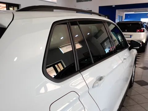 Volkswagen Tiguan 2.0 tdi Life 150cv dsg - Immagine 9