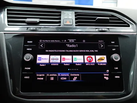 Volkswagen Tiguan 2.0 tdi Life 150cv dsg - Immagine 19