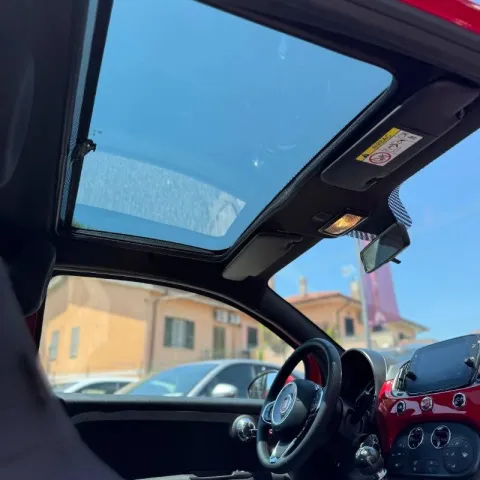 Fiat 500 1.0 hybrid Lounge 70cv - Immagine 9