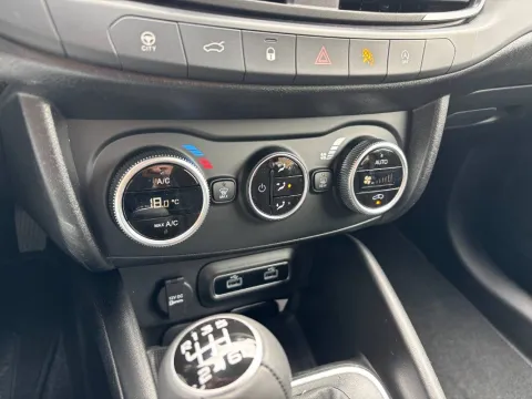 Fiat Tipo 4p 1.6 mjt City s&s 130cv - Immagine 13