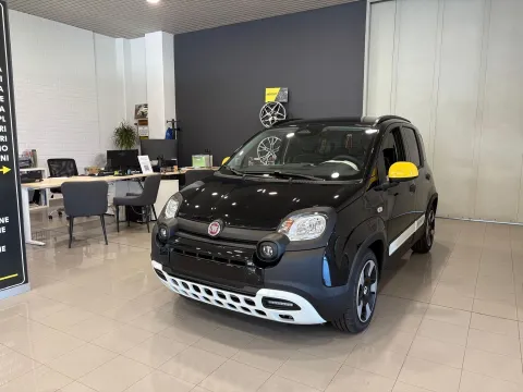 Fiat Panda 1.0 firefly hybrid s&s 70cv 5p.ti - Immagine 1
