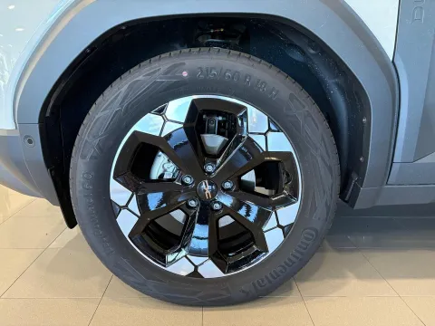 Dacia Duster 1.0 Extreme Eco-g 100cv - Immagine 19