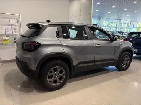 Jeep Avenger 1.2 turbo Longitude fwd 100cv - Immagine 3