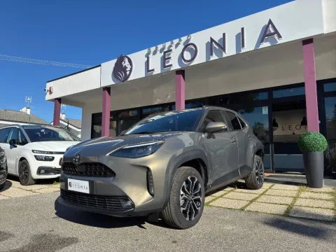 Toyota Yaris Cross 1.5h Trend awd-i 130cv e-cvt - Immagine 3