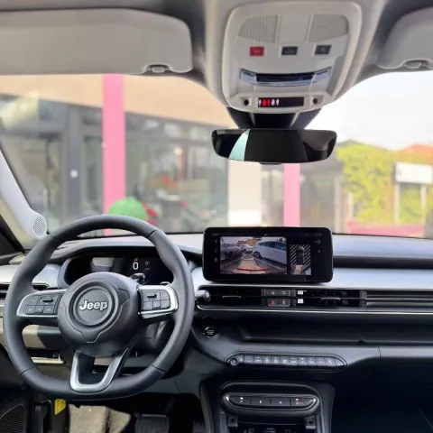 Jeep Avenger 1.2 turbo e-hybrid mhev Summit fwd 110cv edct6 - Immagine 9