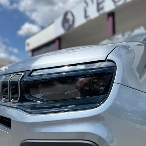 Jeep Avenger 1.2 turbo e-hybrid mhev Summit fwd 110cv edct6 - Immagine 17