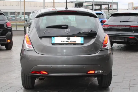 Volkswagen Polo 5p 1.4 tdi Comfortline 75cv - Immagine 6