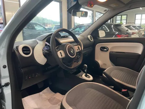 Renault Twingo Zen 22kWh - Immagine 10