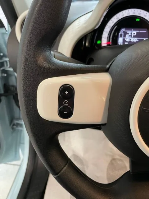 Renault Twingo Zen 22kWh - Immagine 13