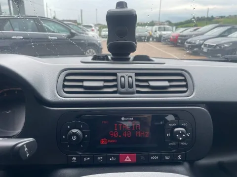 Fiat Panda 1.2 City Cross s&s 69cv - Immagine 15