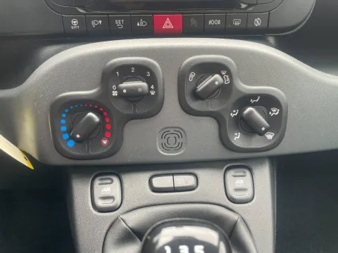 Fiat Panda 1.2 City Cross s&s 69cv - Immagine 16