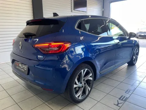 Renault Clio 1.6 E-Tech hybrid R.S. Line 140cv auto - Immagine 4