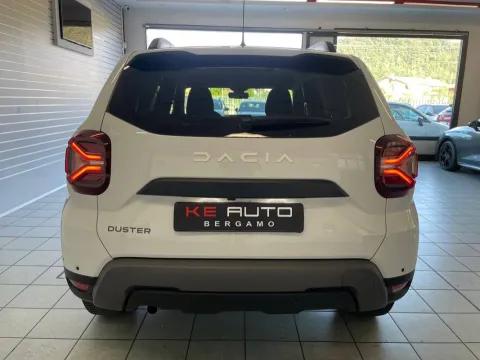 Dacia Duster 1.0 tce Journey UP Gpl 4x2 100cv - Immagine 6