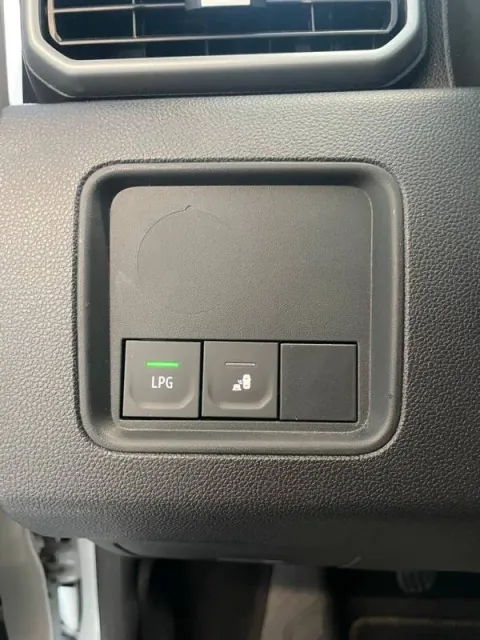 Dacia Duster 1.0 tce Journey UP Gpl 4x2 100cv - Immagine 16