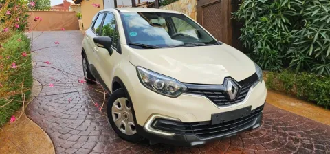 Renault Captur 1.5 dci Life 90cv my18 - Immagine 2
