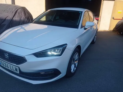 Seat Leon 1.0 tsi Style 110cv - Immagine 3