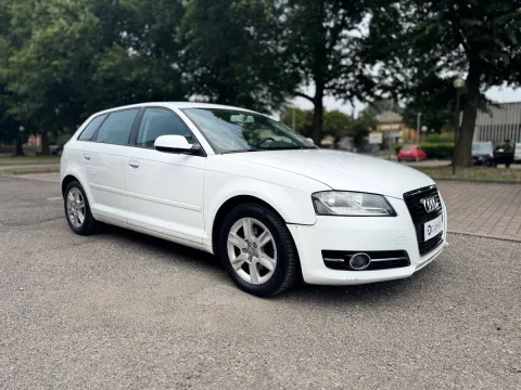 Audi A3 Sportback 1.6 tdi Ambition - Immagine 3