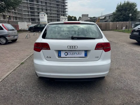 Audi A3 Sportback 1.6 tdi Ambition - Immagine 6