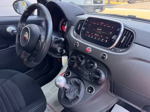 Abarth 695 1.4 t-jet 70th 180cv - Immagine 13