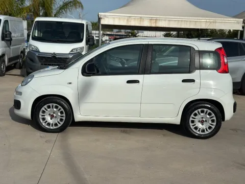 Fiat Panda 1.3 mjt 16v Easy s&s 95cv - Immagine 4