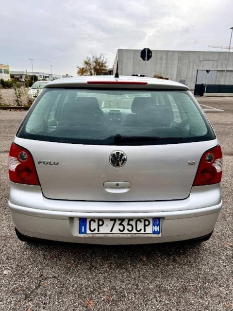 Volkswagen Polo 5 Porte 1.4 BENZINA NEOPATENTATI UNICO PROPRIETARIO - Immagine 1
